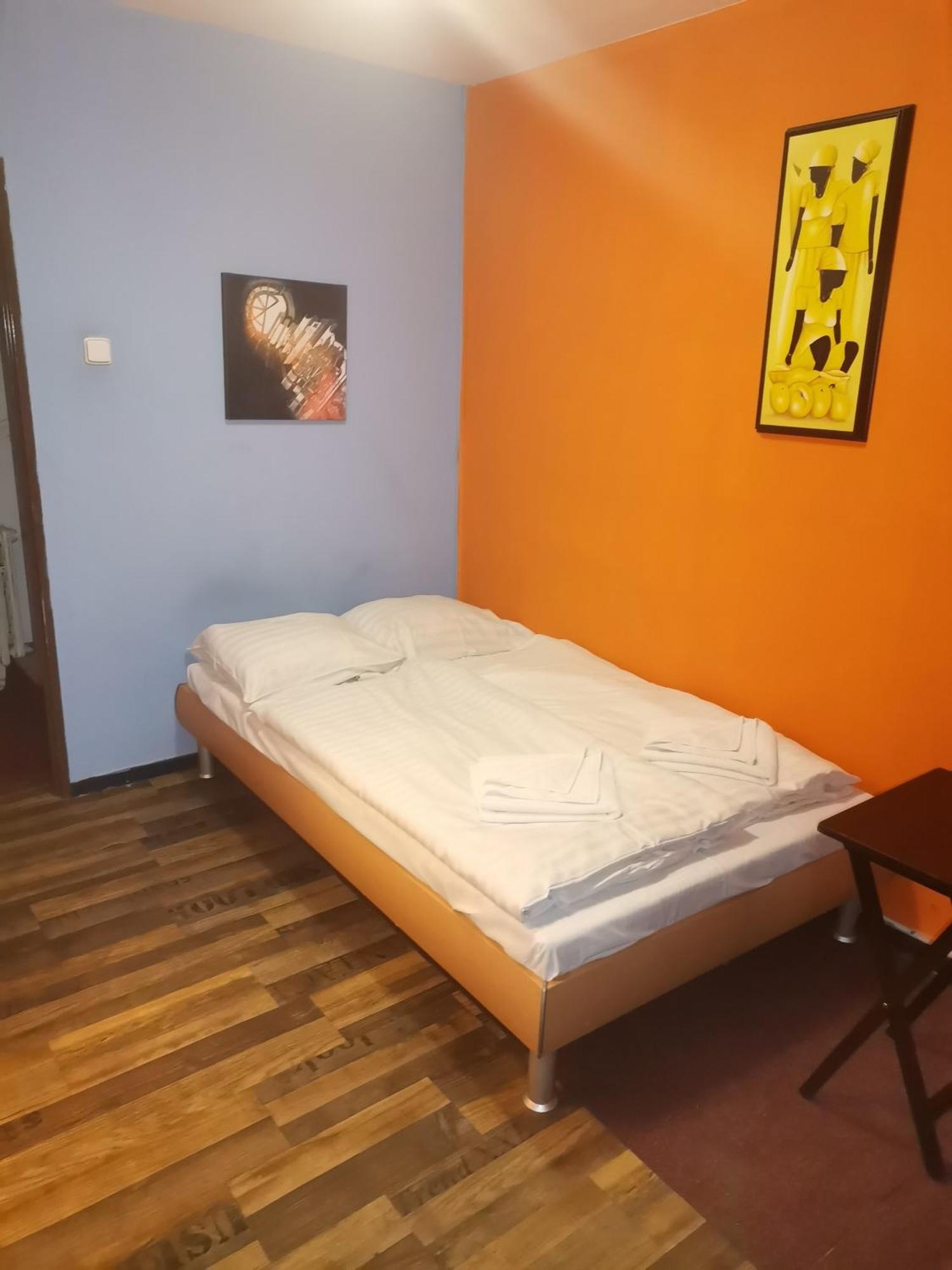 Hotel Praha Club Bed & Breakfast, Prague